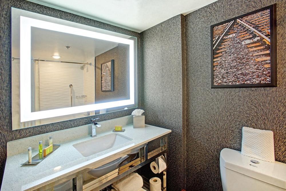 Doubletree By Hilton Dallas/Richardson Exterior photo